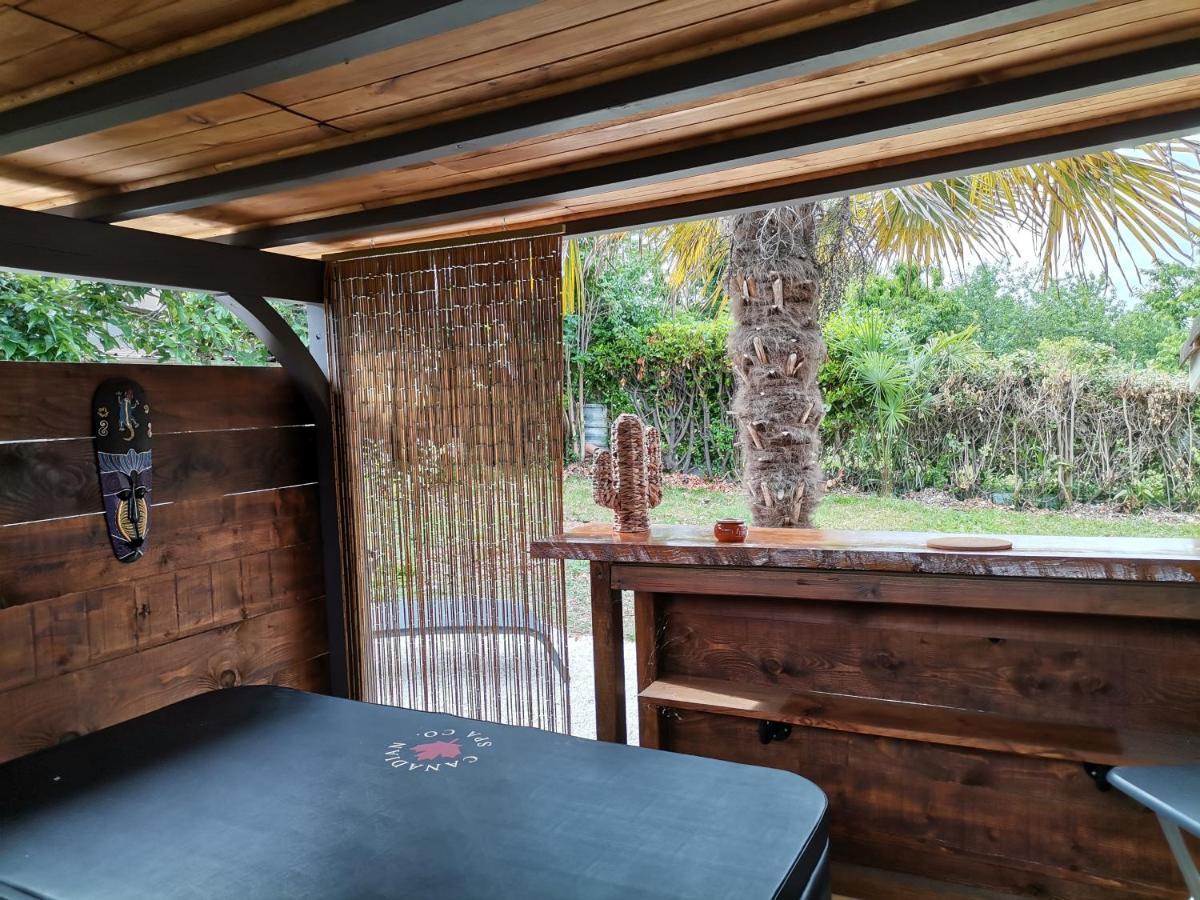 Love Room Avec Spa Nerac Exterior photo